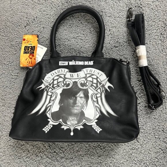 Officially licensed Walking Dead handbag with "In Daryl We Trust" on Front NWT - Picture 1 of 11